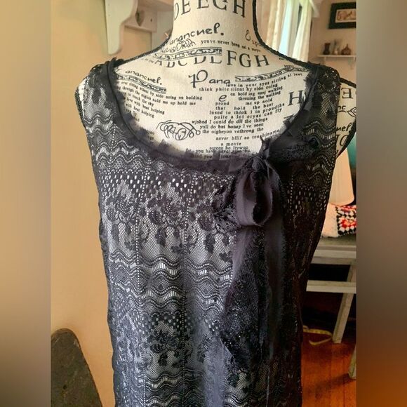 Cabi Lace Blouse - Picture 2 of 5